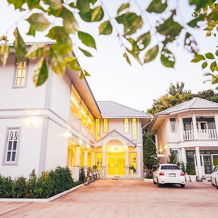 Promporn Boutique Hotel Nan Exterior foto